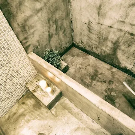 Santa Nara Bed & Breakfast